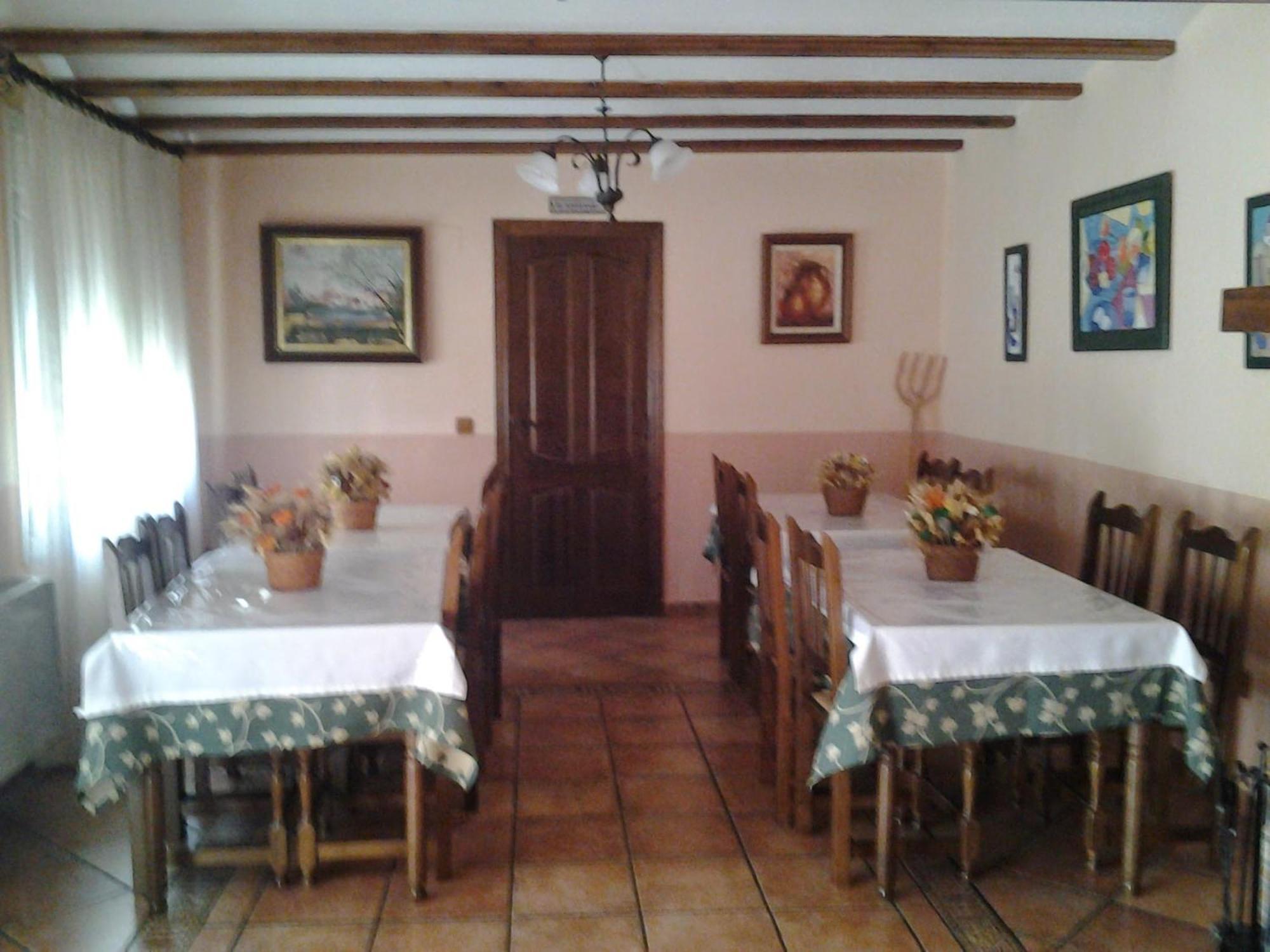 La Posada De Clotilde Cella Bagian luar foto