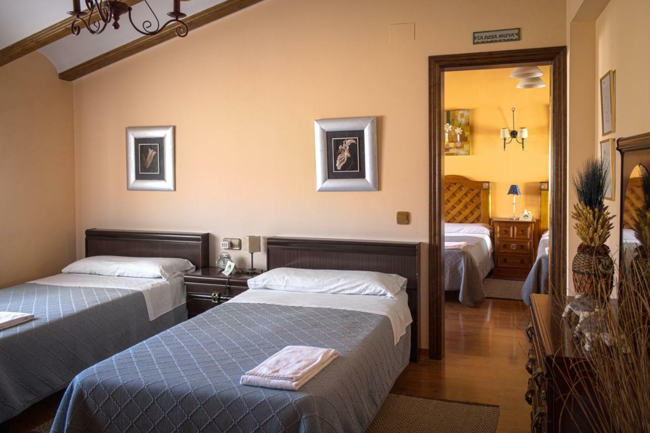 La Posada De Clotilde Cella Bagian luar foto
